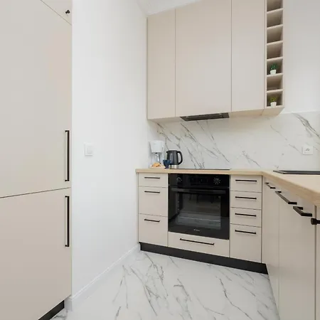 Ludwiki Modern Wola By Renters
